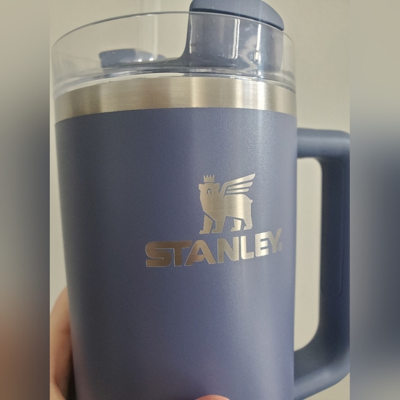 Stanley 30 oz. Quencher H2.0 FlowState Tumbler - Picture 3 of 4